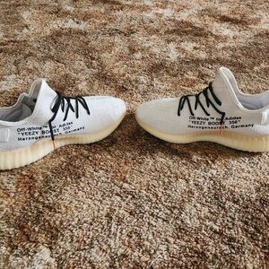 Adidas Yeezy 350 V2 Off White YZY